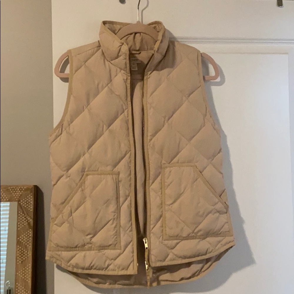 J crew tan vest
